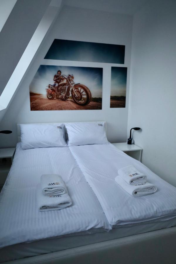 Biker - Victoria Residence By Oneapartments Sopot Esterno foto